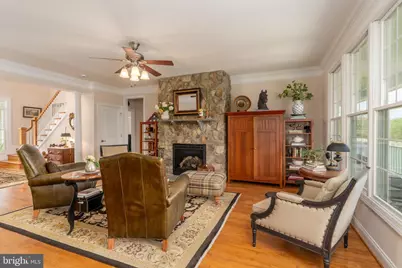 15438 Hillsboro Road, Hillsboro, VA 20132 - Photo 11