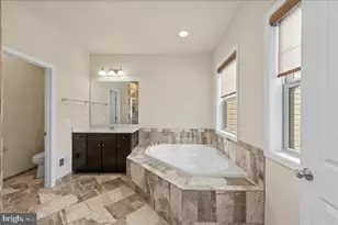 42554 Dreamweaver Dr, Brambleton, VA 20148 - Photo 13