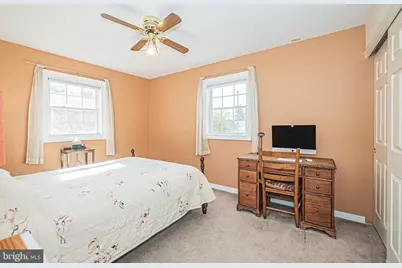 131 S 26th Street, Purcellville, VA 20132 - Photo 23