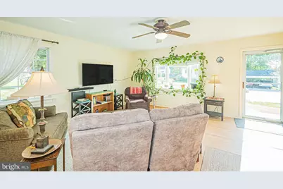 131 S 26th Street, Purcellville, VA 20132 - Photo 3