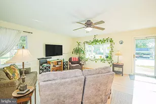 131 S 26th St, Purcellville, VA 20132 - Photo 3