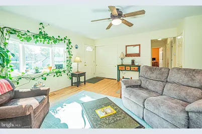 131 S 26th Street, Purcellville, VA 20132 - Photo 5