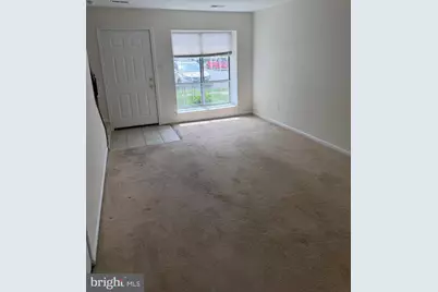 332 Lancaster Square, Sterling, VA 20164 - Photo 5
