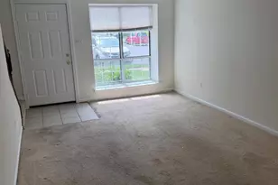 332 Lancaster Square, Sterling, VA 20164 - Photo 5