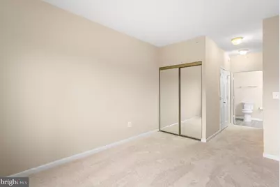 19355 Cypress Ridge Terrace #404, Leesburg, VA 20176 - Photo 17
