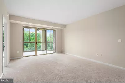 19355 Cypress Ridge Terrace #404, Leesburg, VA 20176 - Photo 3