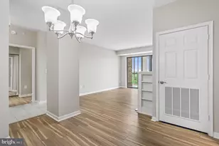 19355 Cypress Ridge Terrace, Leesburg, VA 20176 - Photo 11