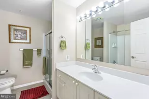 19355 Cypress Ridge Terrace, Leesburg, VA 20176 - Photo 23