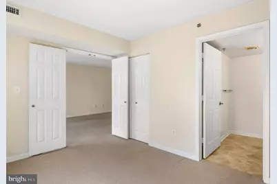 19385 Cypress Ridge Terrace #519, Leesburg, VA 20176 - Photo 21