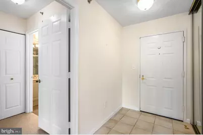 19385 Cypress Ridge Terrace #519, Leesburg, VA 20176 - Photo 15