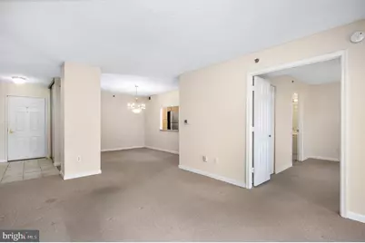 19385 Cypress Ridge Terrace #519, Leesburg, VA 20176 - Photo 5