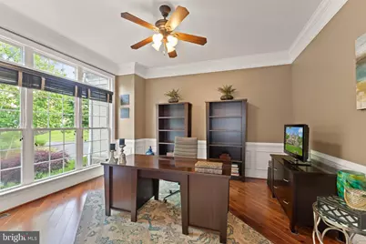 18919 Canoe Landing Court, Leesburg, VA 20176 - Photo 21