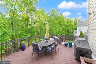 18919 Canoe Landing Ct, Leesburg, VA 20176 - Photo 13