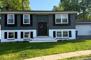 623 York Ln SE, Leesburg, VA 20175 - Photo 1