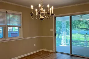 313 Valley View Ave SW, Leesburg, VA 20175 - Photo 5