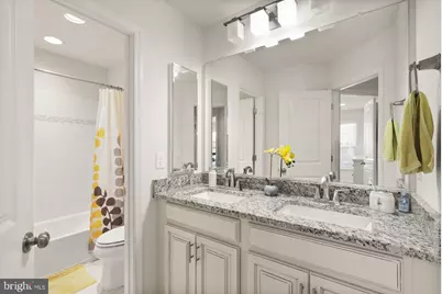 23491 Epperson Square, Brambleton, VA 20148 - Photo 39