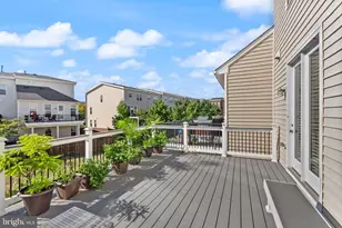 23491 Epperson Square, Brambleton, VA 20148 - Photo 47
