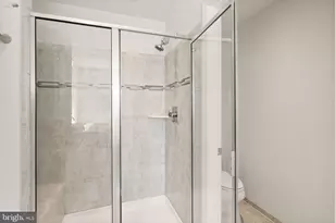 23491 Epperson Square, Brambleton, VA 20148 - Photo 31