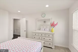23491 Epperson Square, Brambleton, VA 20148 - Photo 35