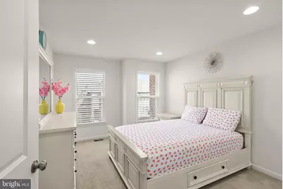 23491 Epperson Square, Brambleton, VA 20148 - Photo 33