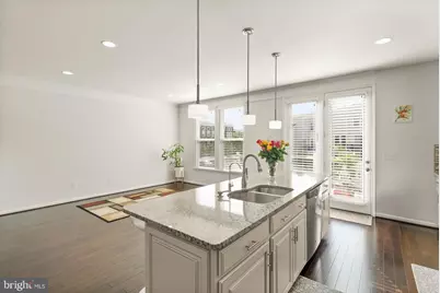 23491 Epperson Square, Brambleton, VA 20148 - Photo 5