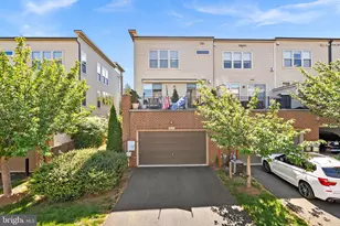 22840 Goldsborough Ter, Ashburn, VA 20148 - Photo 35