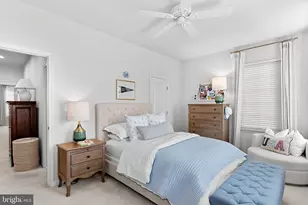 22840 Goldsborough Ter, Ashburn, VA 20148 - Photo 33