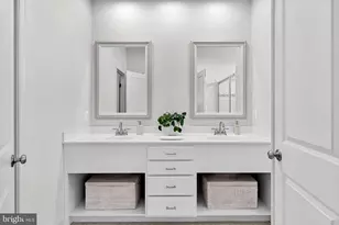 22840 Goldsborough Ter, Ashburn, VA 20148 - Photo 27