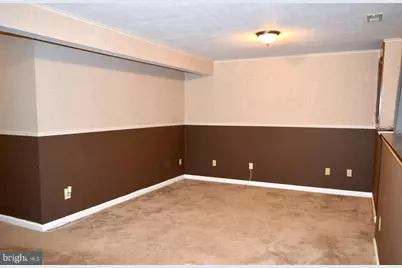 21053 Cornerpost Square, Ashburn, VA 20147 - Photo 29