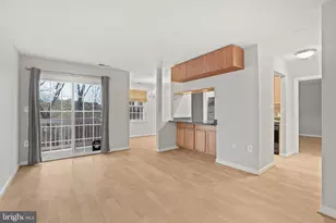 100 Westwick Ct, Sterling, VA 20165 - Photo 3