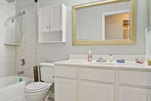 100 Westwick Ct, Sterling, VA 20165 - Photo 11