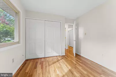 125 Victoria Place, Sterling, VA 20164 - Photo 19