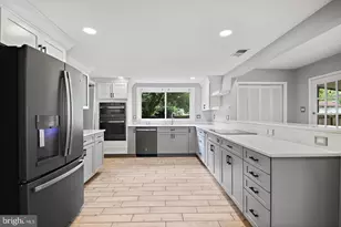 511 Avondale Dr, Sterling, VA 20164 - Photo 27