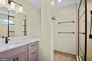 511 Avondale Dr, Sterling, VA 20164 - Photo 51