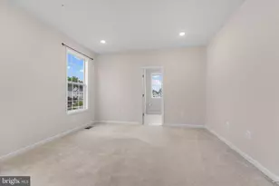 23265 Milltown Knoll Square, Ashburn, VA 20148 - Photo 17