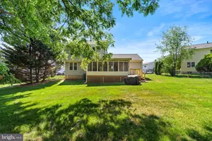 13 Red Wing Ct, Sterling, VA 20164 - Photo 35