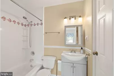514 W Nettle Tree Road, Sterling, VA 20164 - Photo 29