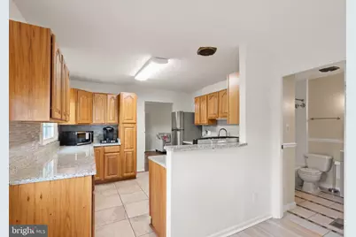 514 W Nettle Tree Road, Sterling, VA 20164 - Photo 17
