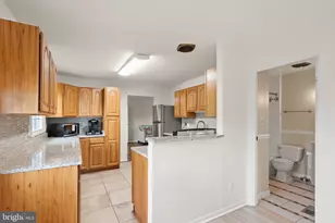 514 W Nettle Tree Rd, Sterling, VA 20164 - Photo 17