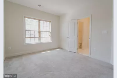 22595 Windsor Locks Square, Ashburn, VA 20148 - Photo 47