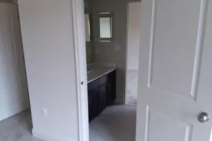 22595 Windsor Locks Square, Ashburn, VA 20148 - Photo 17