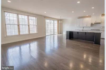22595 Windsor Locks Square, Ashburn, VA 20148 - Photo 11