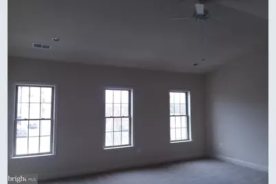 22595 Windsor Locks Square, Ashburn, VA 20148 - Photo 21