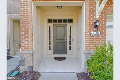 22595 Windsor Locks Square, Ashburn, VA 20148 - Photo 3