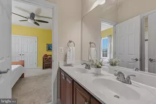 42761 Prairie Merlin Ct, Leesburg, VA 20176 - Photo 41