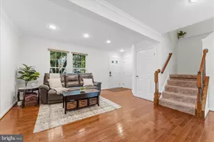166 Shirley Square SE, Leesburg, VA 20175 - Photo 3