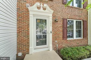 166 Shirley Square SE, Leesburg, VA 20175 - Photo 43