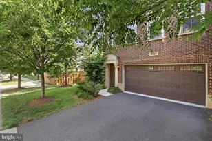 42567 Dreamweaver Dr, Brambleton, VA 20148 - Photo 5