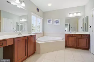 21980 Stonestile Pl, Broadlands, VA 20148 - Photo 25