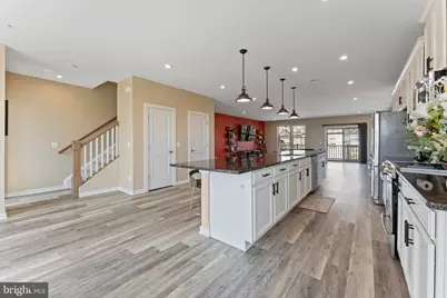 304 Petite Sirah Terrace SE, Leesburg, VA 20175 - Photo 11